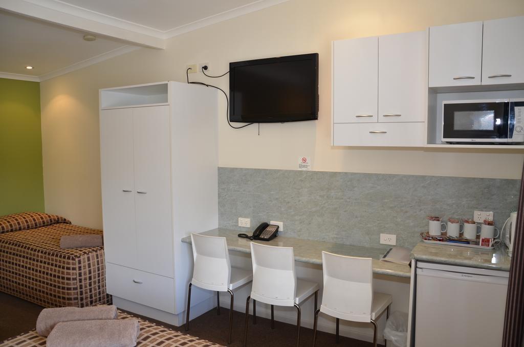 Warwick Motor Inn Luaran gambar
